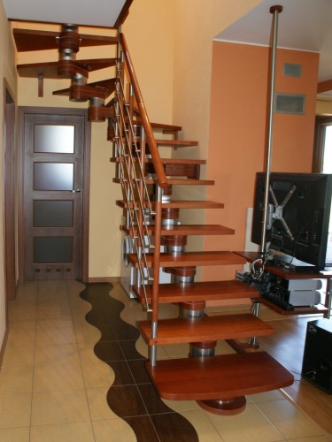 Wooden stairs CORA model Moreno 180 Lux L-90 12 elements