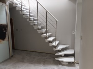 Wooden stairs CORA model Moreno 180 06 L-90 12 elements