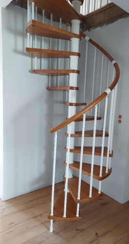  Spindeltreppe CORA Modell Madryt 05 S 120 cm 