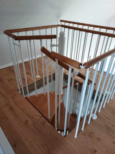  Balustrada metalowa do schodów kręconych CORA model Madryt 05 S 