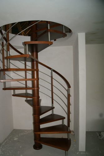  Spindeltreppe CORA Modell Bavaria vertikale 03 180 cm 