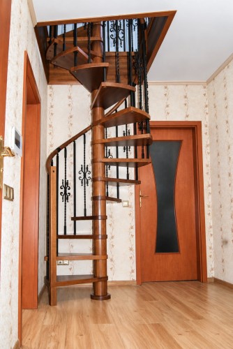  Schody kręcone CORA model Berlin kuty 200 cm - ZAPYTAJ O CENĘ! 