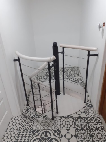 Metallgeländer für Wendeltreppe CORA Modell Bawaria 08 S