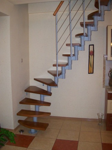  Kovové schody CORA model Molo 06 13 prvků 