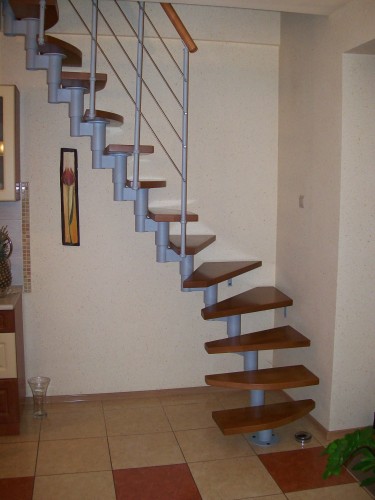  Kovové schody CORA model Molo 06 14 prvků 