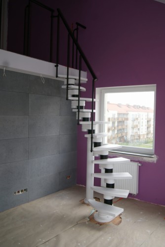  Dřevěné schody CORA model Moreno 140 08 L-90 12 prvků 