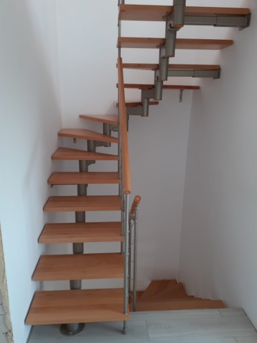 Schody modulové CORA model Mix 02 U-180 15 prvků