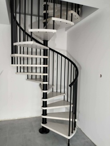  Schody spiralne CORA model Madryt 00 S 150 cm 