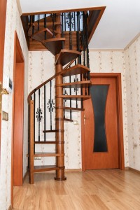  Schody kręcone CORA model Berlin kuty 180 cm - ZAPYTAJ O CENĘ! 